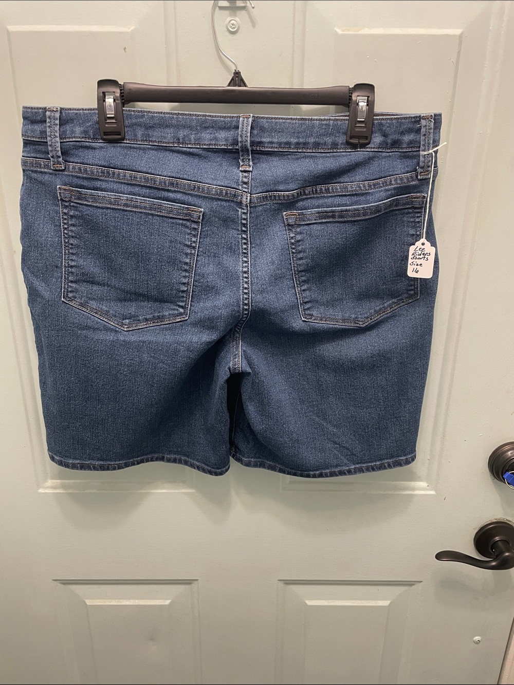 Classic Denim Shorts - Medium Blue - Picture 2 of 2